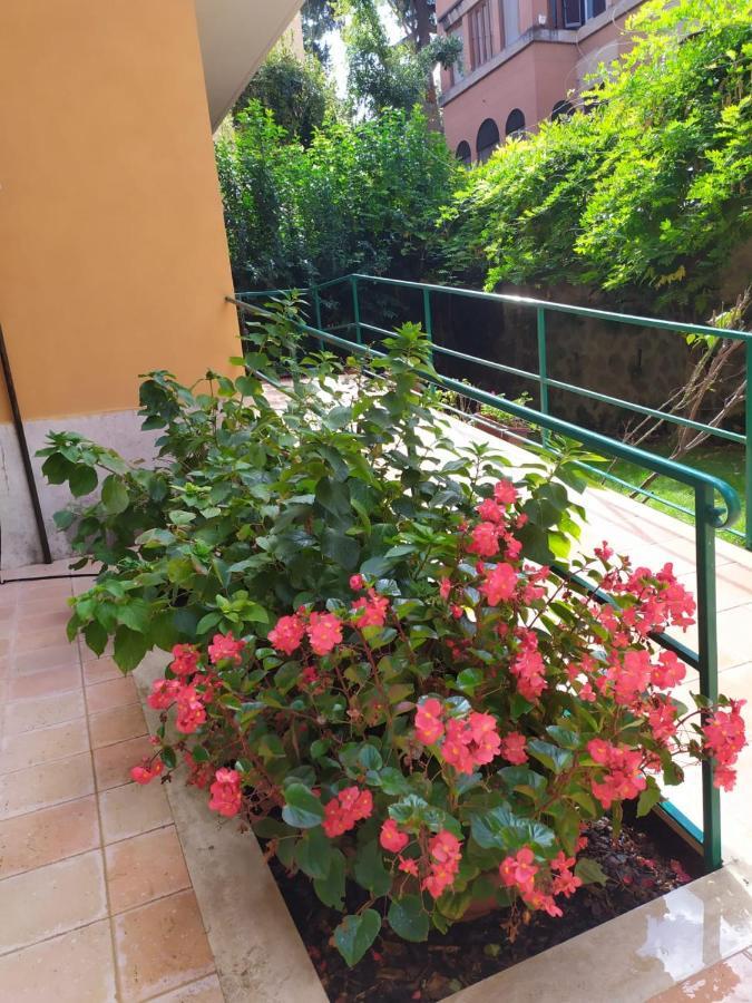 Angolo Sul Giardino روما المظهر الخارجي الصورة